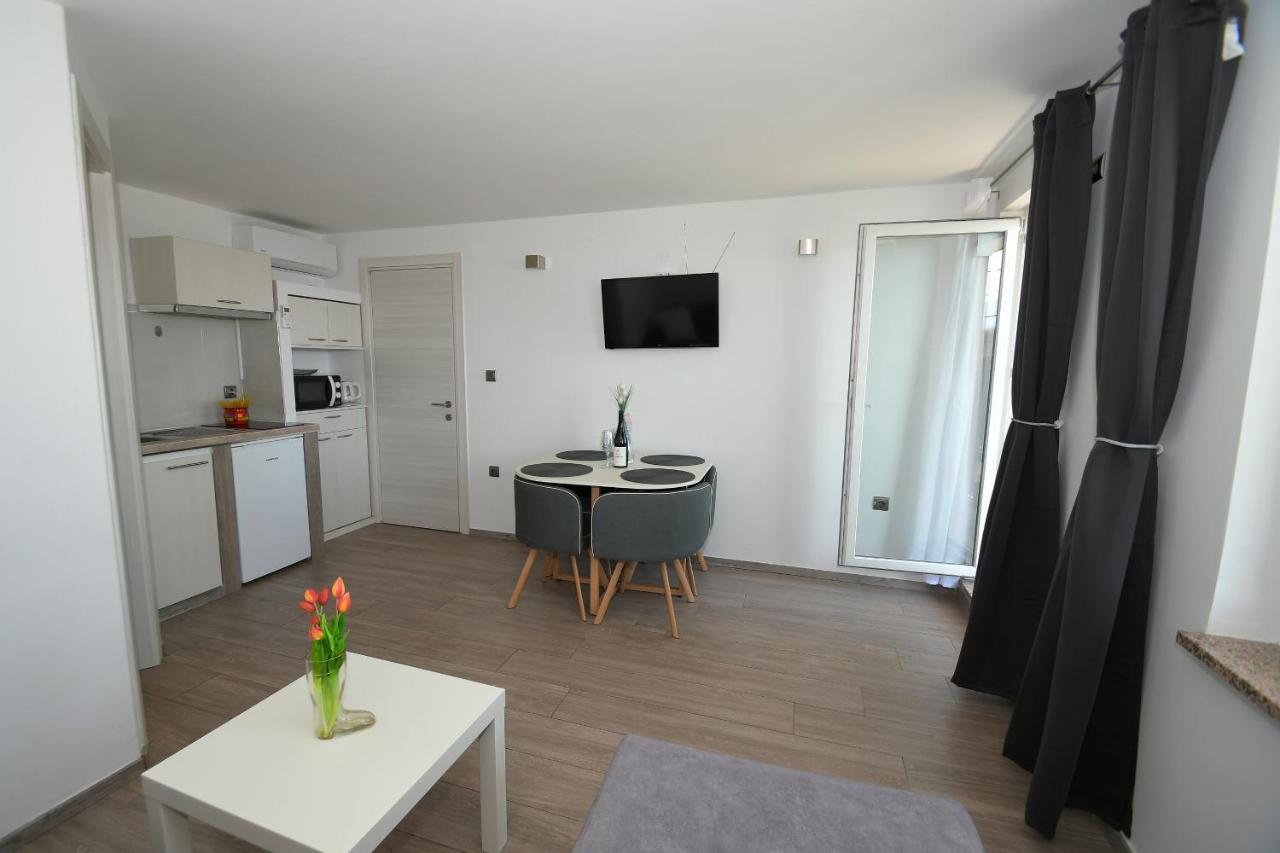 Apartmani Donata Rijeka Bagian luar foto